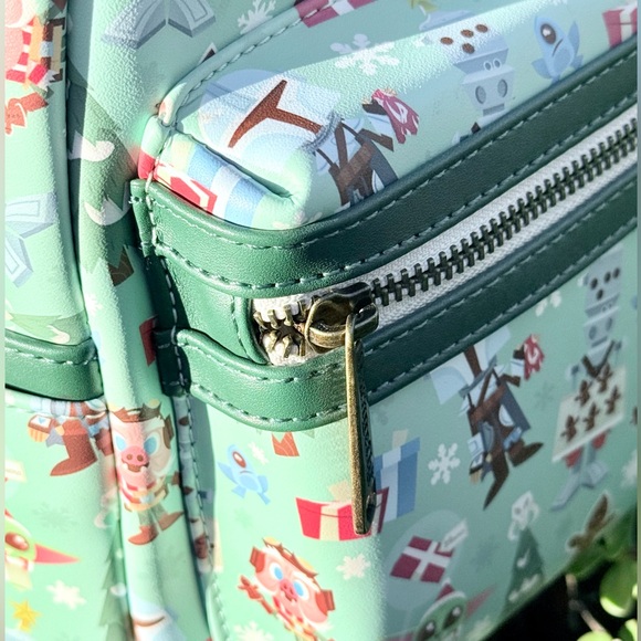 Loungefly x Disney Star Wars The Mandalorian Chibi Holidays Mini Backpack - Picture 4 of 7